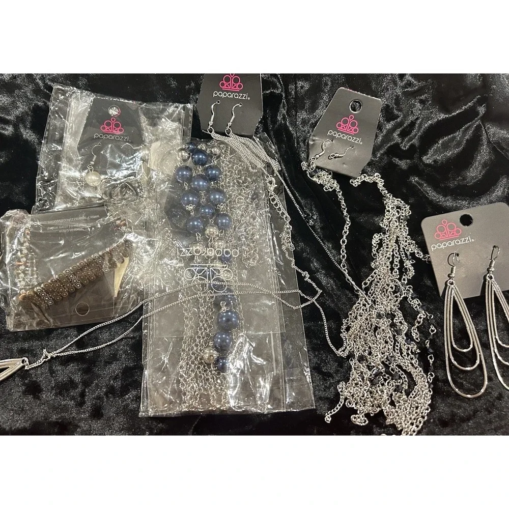 Paparazzi Jewelry Necklace Earrings Bracelet Ring Mixed Lot of 50- NO‎ JUNK New!